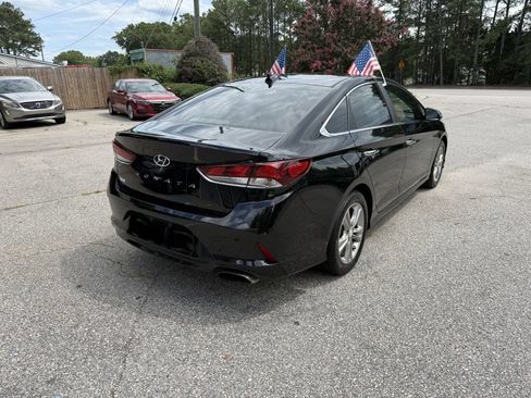 Used 2018 Hyundai Sonata SEL w/ Tech Package 02 FWD image 5