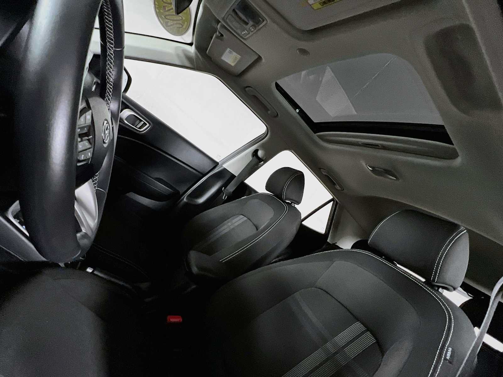 Certified 2026 Hyundai Venue SEL FWD image 23