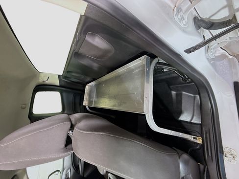 Used 2022 Chevrolet Colorado LT w/ Fleet Safety Package image 24