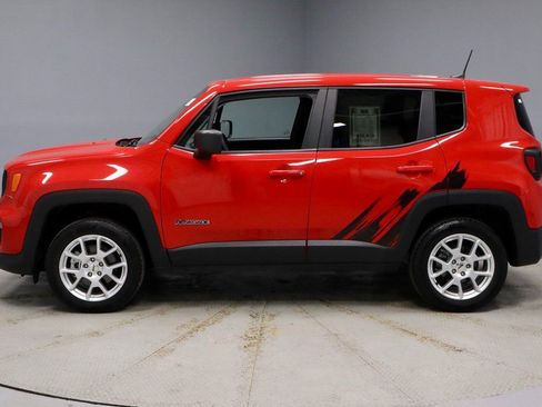 Used 2023 Jeep Renegade Latitude image 8