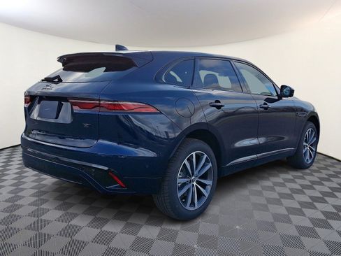 New 2026 Jaguar F-PACE R-Dynamic S image 4