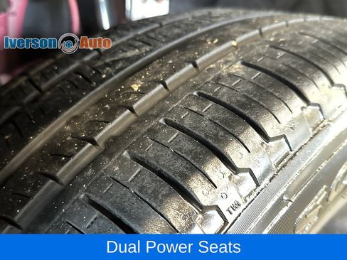 Used 2024 Dodge Durango GT AWD/4WD image 13