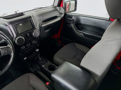 Certified 2016 Jeep Wrangler Unlimited Sport w/ Quick Order Package 24S image 28