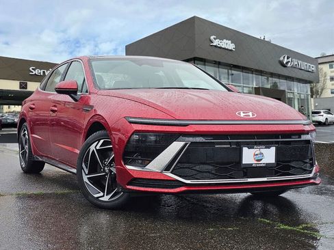 New 2025 Hyundai Sonata SEL image 1