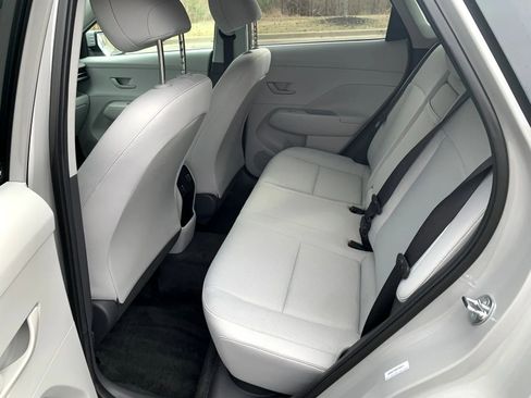 Used 2025 Hyundai Kona SEL image 26