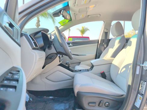 Used 2020 Hyundai Tucson SEL FWD image 9