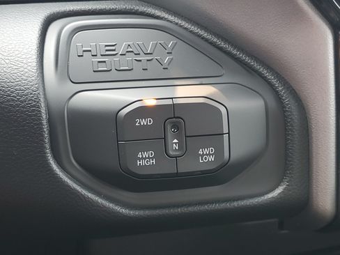 Used 2026 RAM 2500 Big Horn AWD/4WD image 17