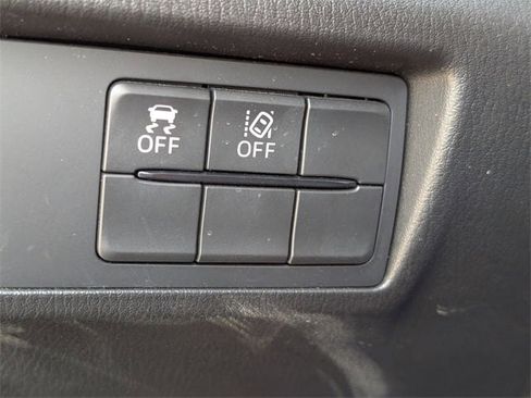 Used 2022 MAZDA MX-5 Miata RF Grand Touring image 25