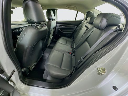 Used 2024 MAZDA MAZDA3 s image 28