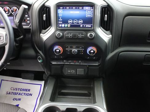 Used 2021 Chevrolet Silverado 1500 LT Trail Boss w/ Bed Protection Package AWD/4WD image 21