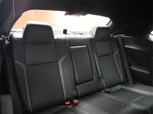 Used 2023 Dodge Challenger SXT w/ Plus Package image 18