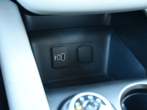 Used 2026 Ford Explorer Active w/ Active Comfort Package image 32