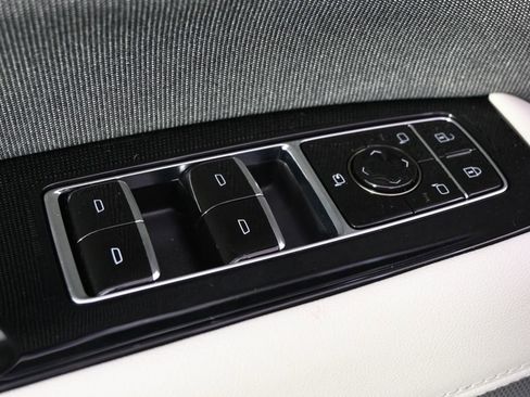 New 2026 Cadillac Escalade IQ Sport 1 w/ LPO, Floor Liner Package AWD/4WD image 22