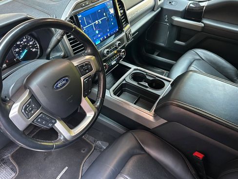 Used 2022 Ford F250 Platinum AWD/4WD image 10