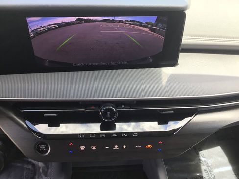 New 2025 Nissan Murano SV image 13