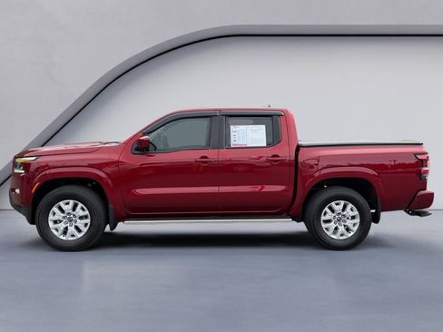 Used 2022 Nissan Frontier SV w/ SV Premium Package AWD/4WD image 2