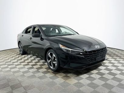 Used 2023 Hyundai Elantra SEL w/ Convenience Package