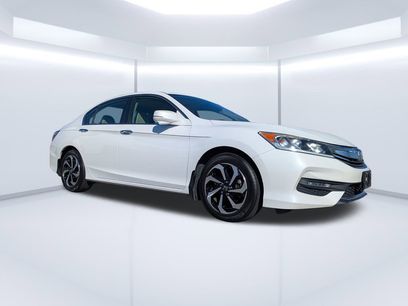 Used 2017 Honda Accord EX