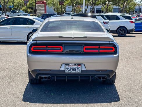 Used 2018 Dodge Challenger SXT Plus RWD image 3