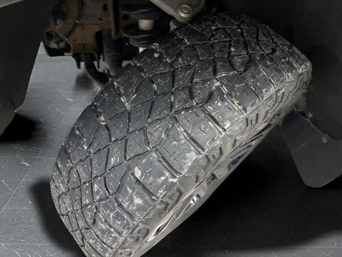 Used 2022 Chevrolet Silverado 1500 LT Trail Boss image 43