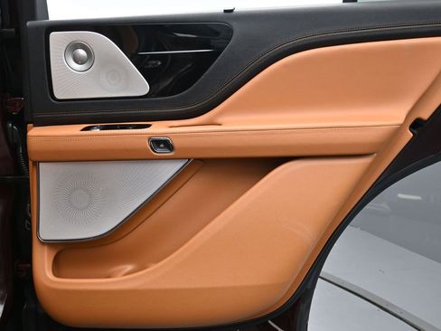 Used 2022 Lincoln Aviator Black Label image 24