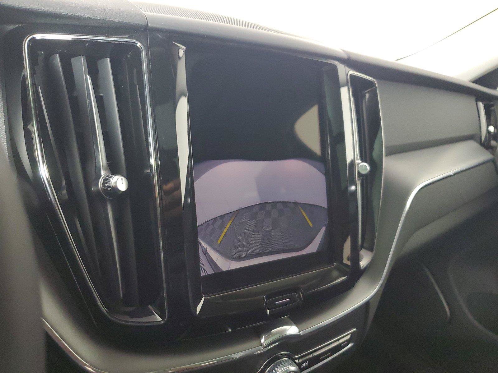 Used 2024 Volvo XC60 B5 Core w/ Protection Package Premier AWD/4WD image 29