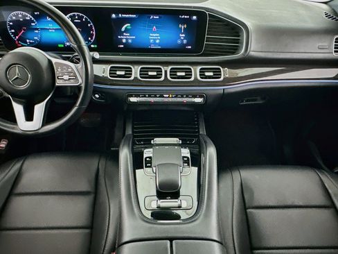 Used 2020 Mercedes-Benz GLS 450 4MATIC image 11