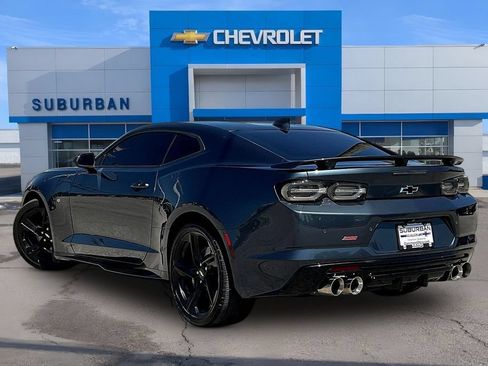 Used 2019 Chevrolet Camaro SS RWD image 3
