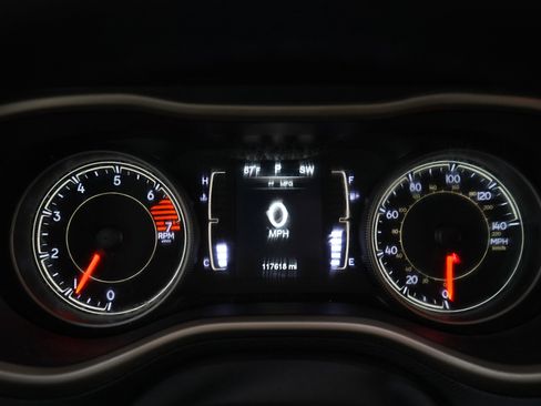 Used 2016 Jeep Cherokee Latitude w/ Safety/Convenience Group image 24