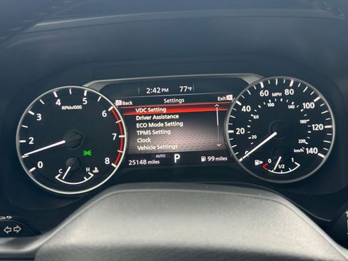 Used 2025 Nissan Rogue SV AWD/4WD image 42