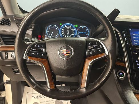 Used 2015 Cadillac Escalade Premium AWD/4WD image 12
