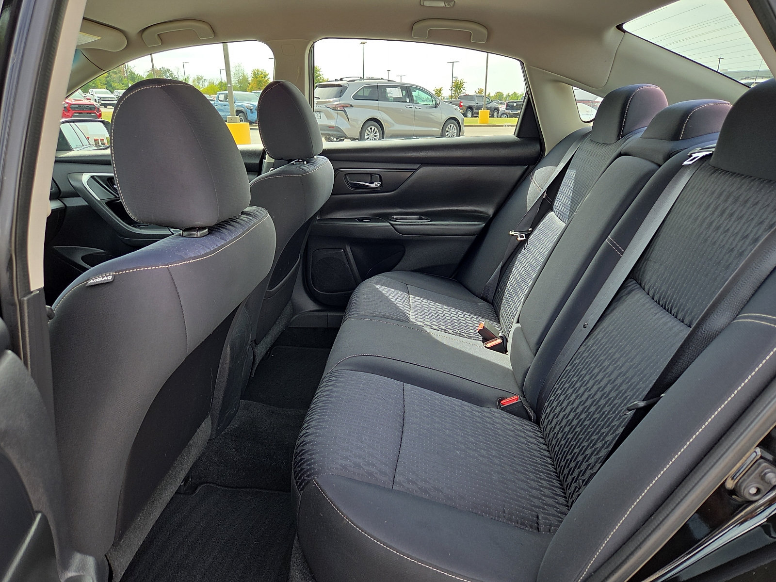 Used 2018 Nissan Altima 2.5 S FWD image 10