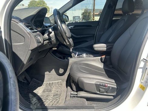 Used 2017 BMW X1 sDrive28i FWD image 6