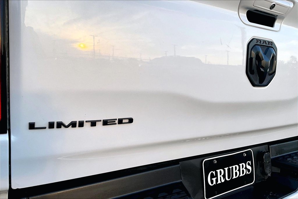 Used 2022 RAM 1500 Limited AWD/4WD image 43