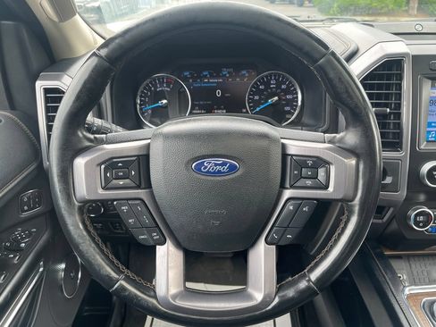 Used 2019 Ford Expedition Platinum AWD/4WD image 20