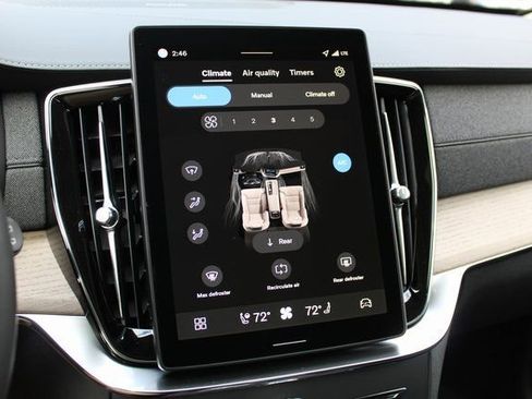 New 2026 Volvo XC90 B6 Plus w/ Protection Package Premier image 25