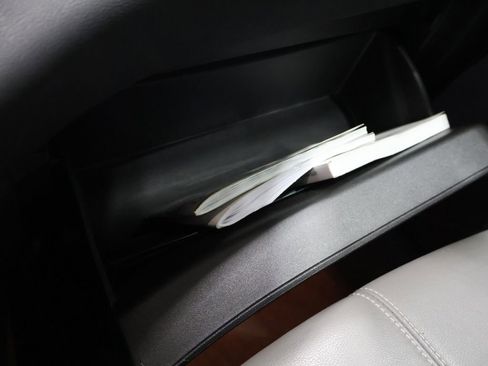 Used 2019 Chevrolet Impala LT image 31