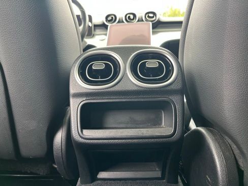 Used 2022 Mercedes-Benz C 300 Sedan image 26