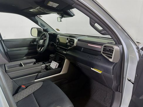 New 2026 Toyota Tundra SR5 AWD/4WD image 25
