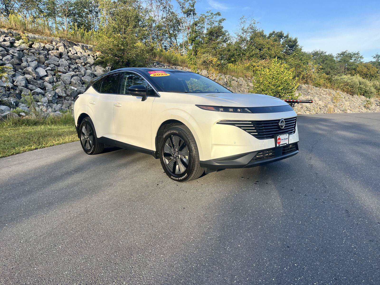 Certified 2025 Nissan Murano SL w/ Cargo Package AWD/4WD image 1