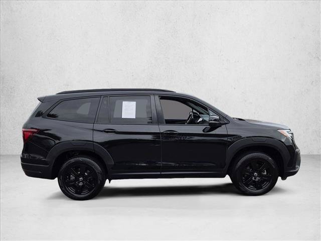 Certified 2022 Honda Pilot TrailSport image 3