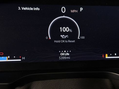 Certified 2025 Jeep Grand Cherokee L Limited w/ Luxury Tech Group II RWD image 18