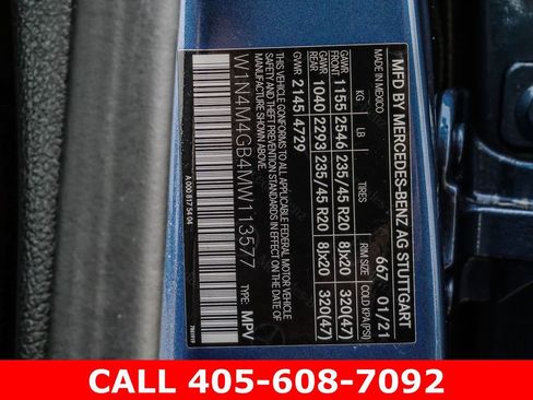 Used 2021 Mercedes-Benz GLB 250 w/ AMG Line image 32