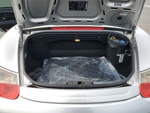 Used 2003 Porsche Boxster image 25