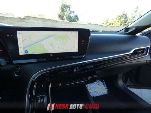 Used 2023 Toyota Mirai w/ Advanced Technology Package RWD image 47