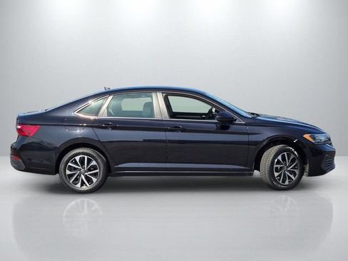 Used 2024 Volkswagen Jetta S FWD image 3