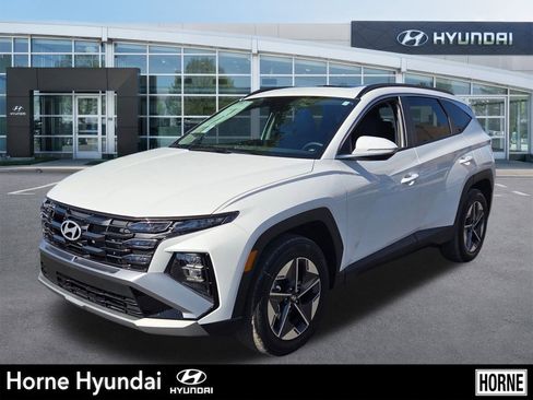 New 2026 Hyundai Tucson SEL AWD/4WD image 1