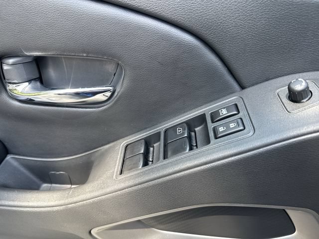Used 2025 Nissan Frontier SL AWD/4WD image 29