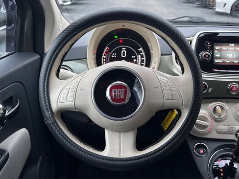 Used 2018 FIAT 500 Pop image 10