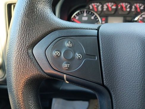 Used 2018 Chevrolet Silverado 2500 W/T w/ Snow Plow Prep Package image 10